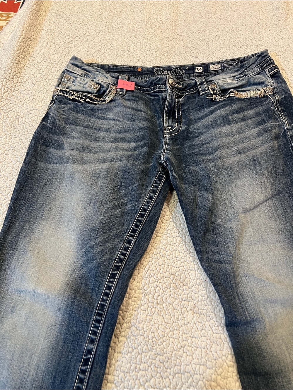 MISS ME MID-Rise Easy cropped Jeans - Picture 2 of 12